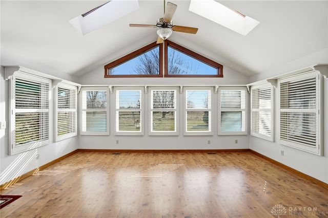 1398 Elizabeth Court, Springfield, OH 45503