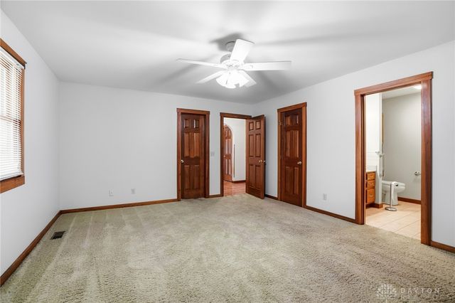 1398 Elizabeth Court, Springfield, OH 45503