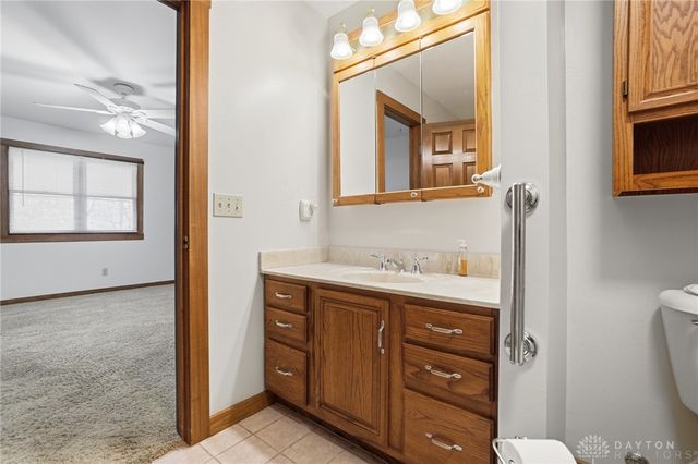 1398 Elizabeth Court, Springfield, OH 45503