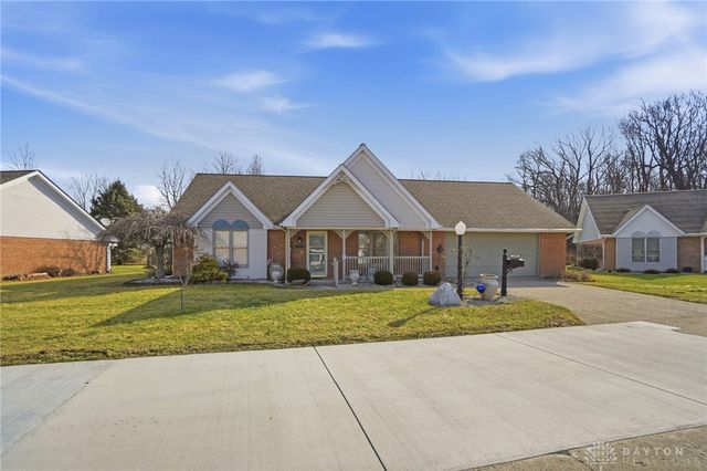 1398 Elizabeth Court, Springfield, OH 45503