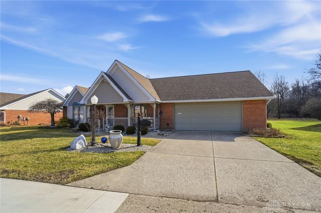 1398 Elizabeth Court, Springfield, OH 45503