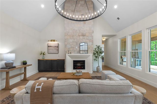 235 Bay View Drive, Salem, SC 29676