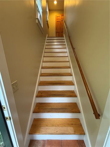 141 Coggeshall Avenue, Newport, RI 02840