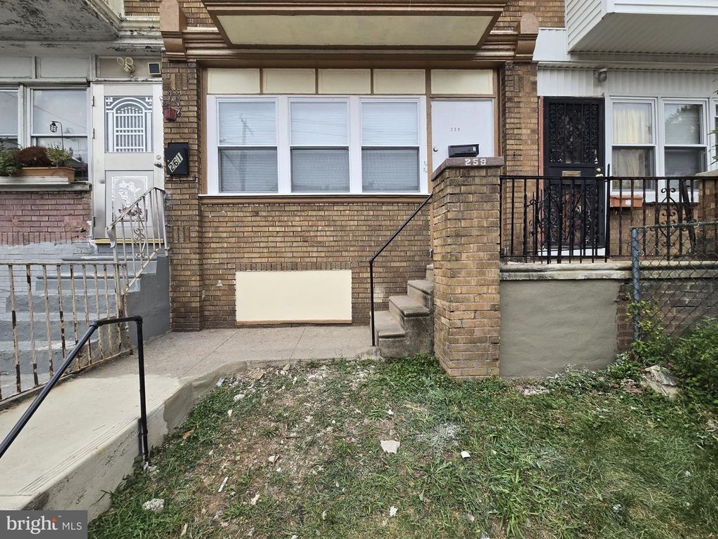 259 W RUSCOMB ST #1, Philadelphia, PA 19120