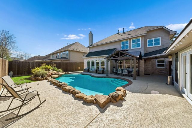 7411 Shady Arbour Court, Pasadena, TX 77505