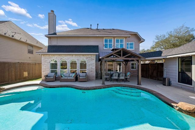 7411 Shady Arbour Court, Pasadena, TX 77505