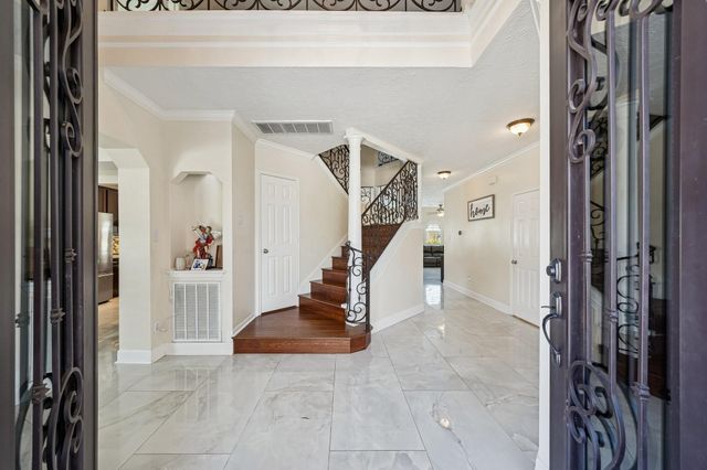 7411 Shady Arbour Court, Pasadena, TX 77505