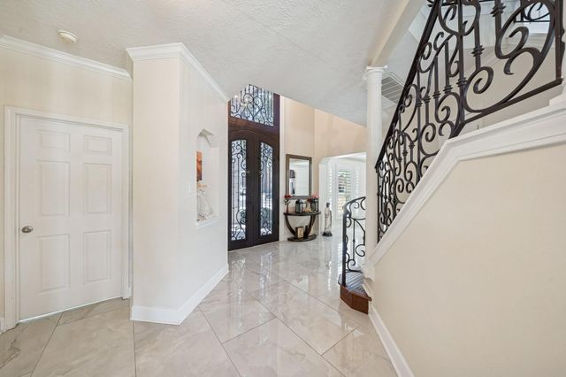 7411 Shady Arbour Court, Pasadena, TX 77505