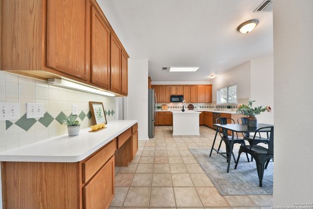 11502 Windwalk, San Antonio, TX 78253