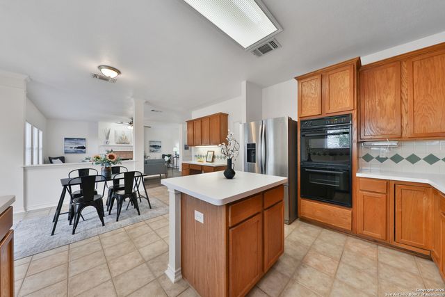 11502 Windwalk, San Antonio, TX 78253