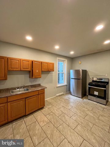 412 LAMBERTON ST, Trenton, NJ 08611