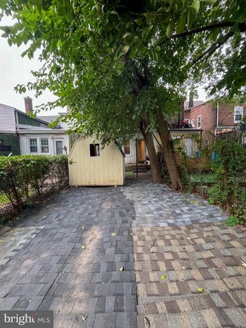 412 LAMBERTON ST, Trenton, NJ 08611