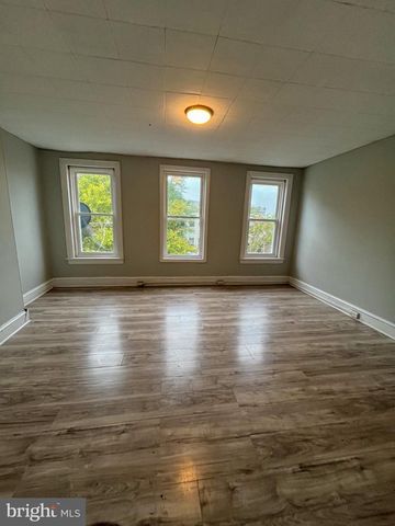 412 LAMBERTON ST, Trenton, NJ 08611