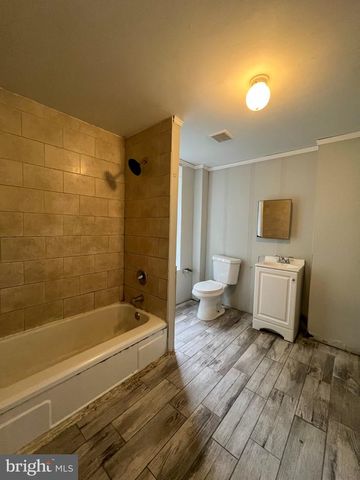 412 LAMBERTON ST, Trenton, NJ 08611