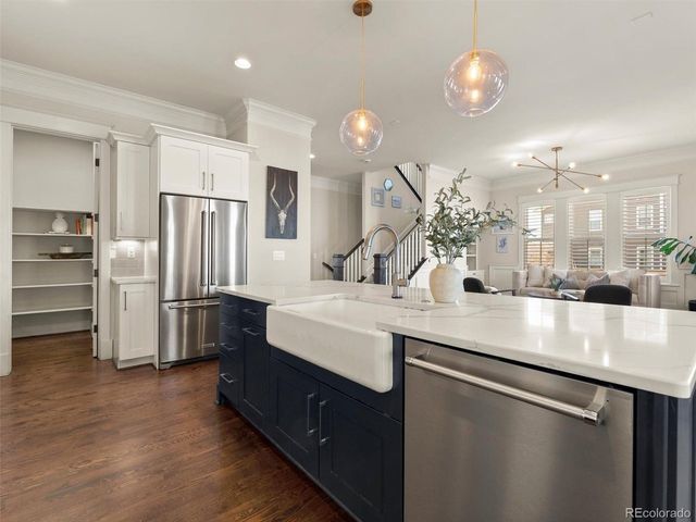 6092 Chester St, Denver, CO 80238