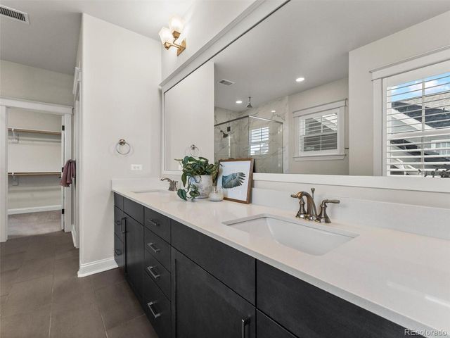 6092 Chester St, Denver, CO 80238