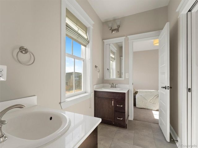 6092 Chester St, Denver, CO 80238