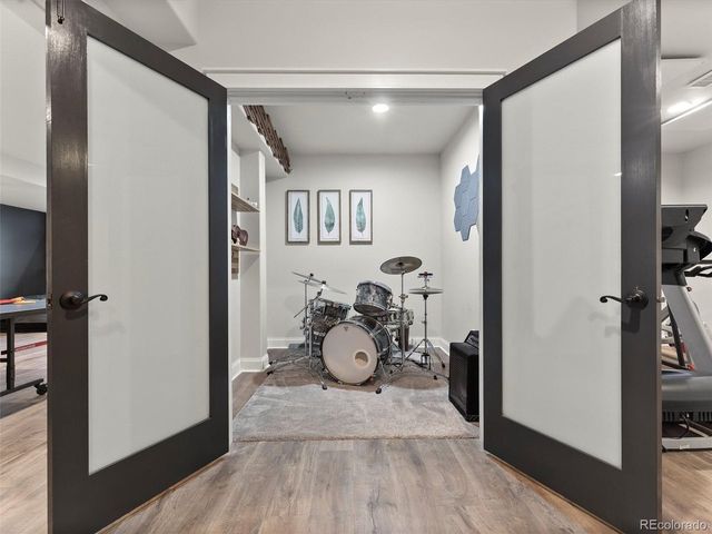 6092 Chester St, Denver, CO 80238