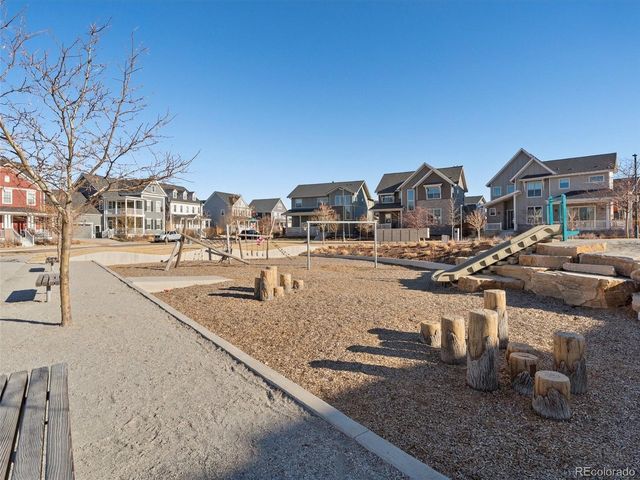 6092 Chester St, Denver, CO 80238