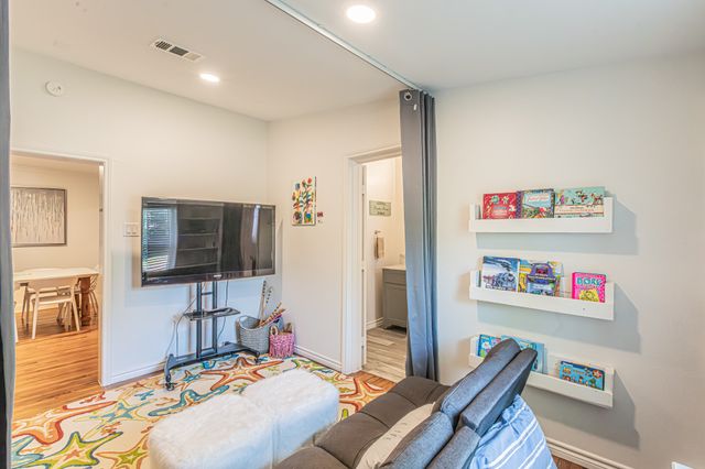 708 Lakeshore Drive, Little Elm, TX 75068