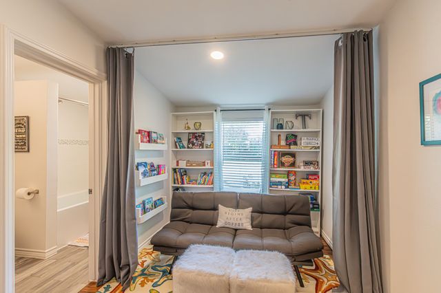 708 Lakeshore Drive, Little Elm, TX 75068