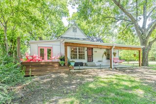 708 Lakeshore Drive, Little Elm, TX 75068