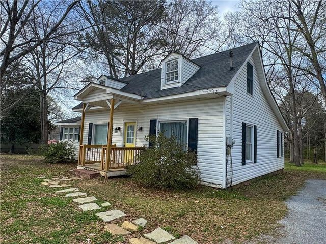 806 Fairview Road, Rockmart, GA 30153