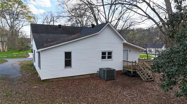 806 Fairview Road, Rockmart, GA 30153
