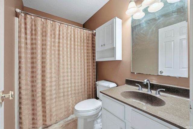 733 Big Boulder Cove, Fort Wayne, IN 46845