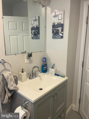 5207 WILTON HEIGHTS AVE, Baltimore, MD 21215