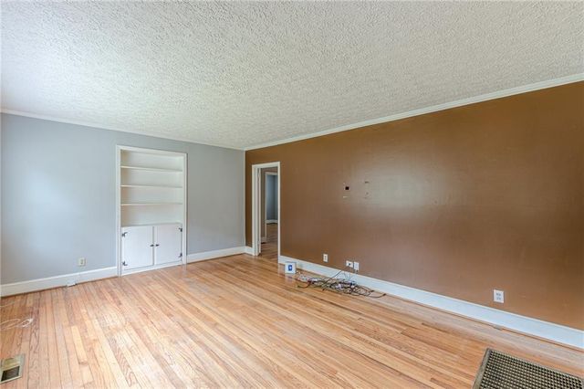 3311 Lavista Drive, Hapeville, GA 30354