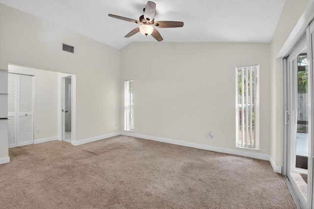 966 NW 37th Avenue, Delray Beach, FL 33445