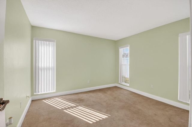 966 NW 37th Avenue, Delray Beach, FL 33445