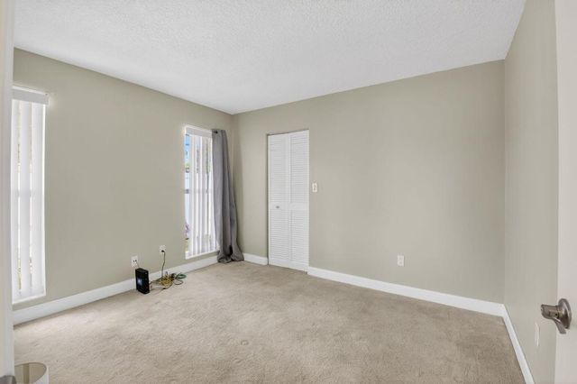 966 NW 37th Avenue, Delray Beach, FL 33445