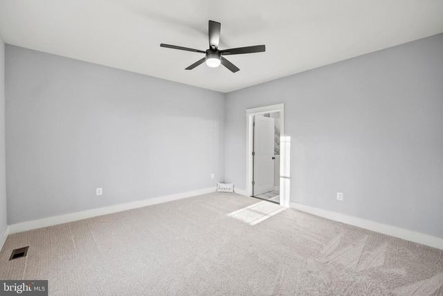 22 LAKE COUNTRY DR, Mineral, VA 23117