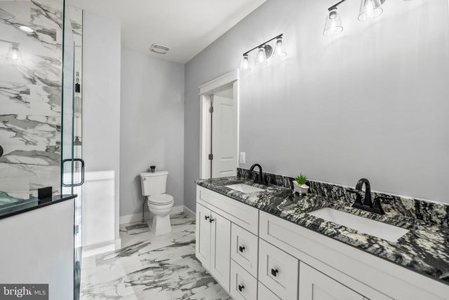 22 LAKE COUNTRY DR, Mineral, VA 23117