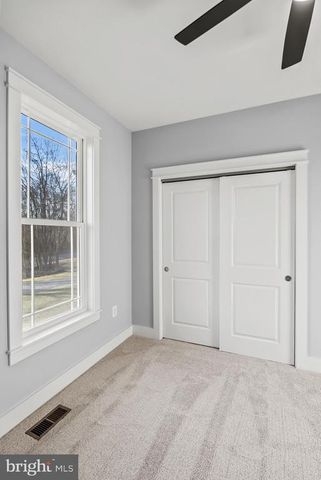 22 LAKE COUNTRY DR, Mineral, VA 23117