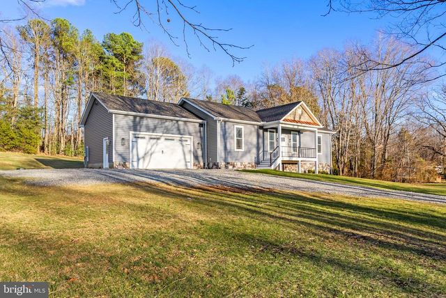 22 LAKE COUNTRY DR, Mineral, VA 23117