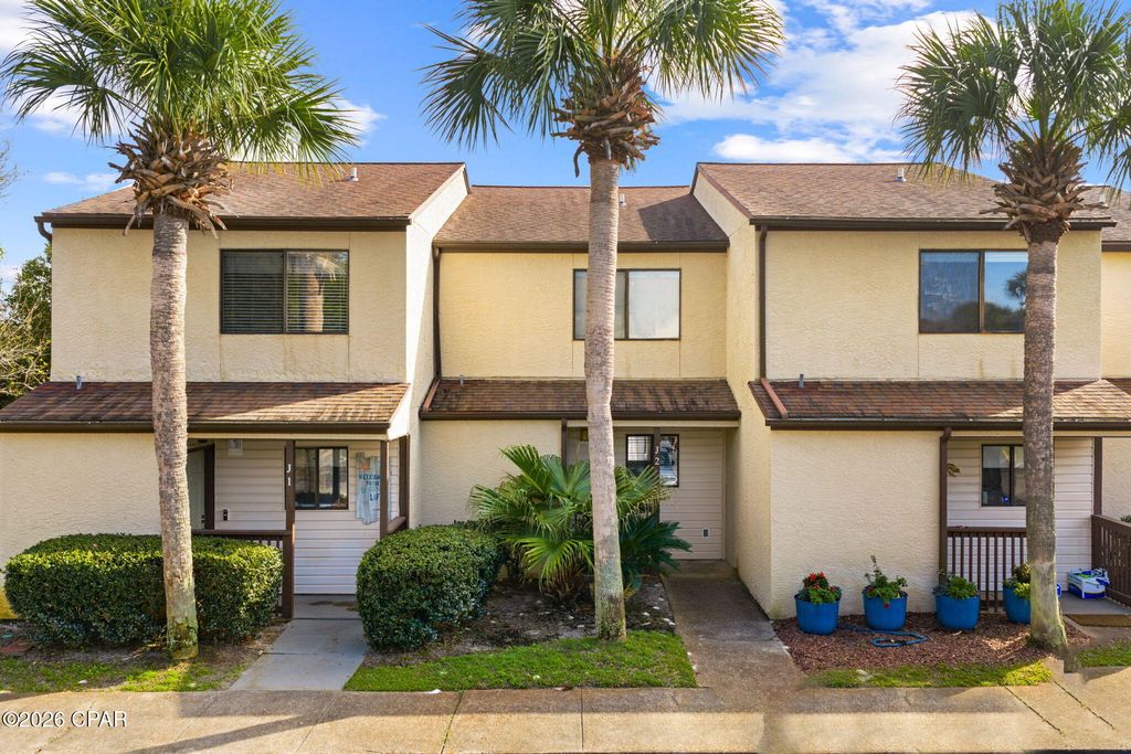 Image 5 of property listing at 17620 Front Beach Road J2, Panama City Beach, FL 32413