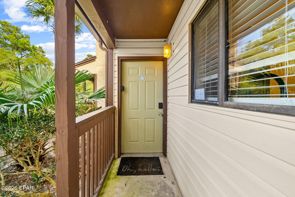 Image 7 of property listing at 17620 Front Beach Road J2, Panama City Beach, FL 32413