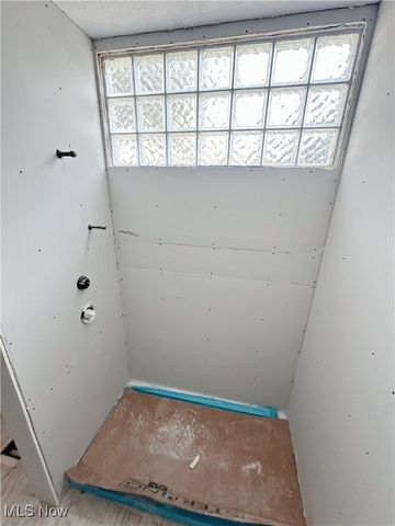 20930 Mastick Road, Fairview Park, OH 44126