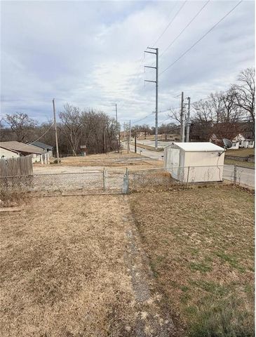 1841 S Valley Street, Kansas City, KS 66103