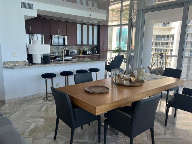 16425 Collins Ave 816, Sunny Isles Beach, FL 33160