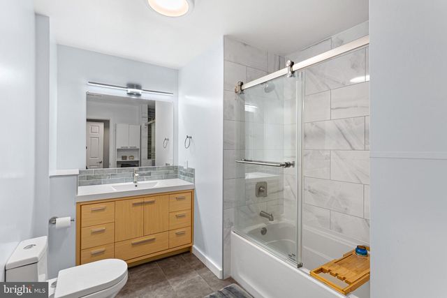 811 KATER ST, Philadelphia, PA 19147