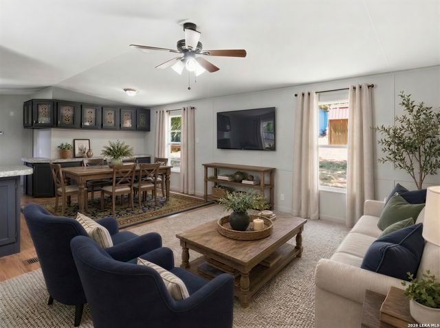 1250 ARCADIA DR, Canyon Lake, TX 78133