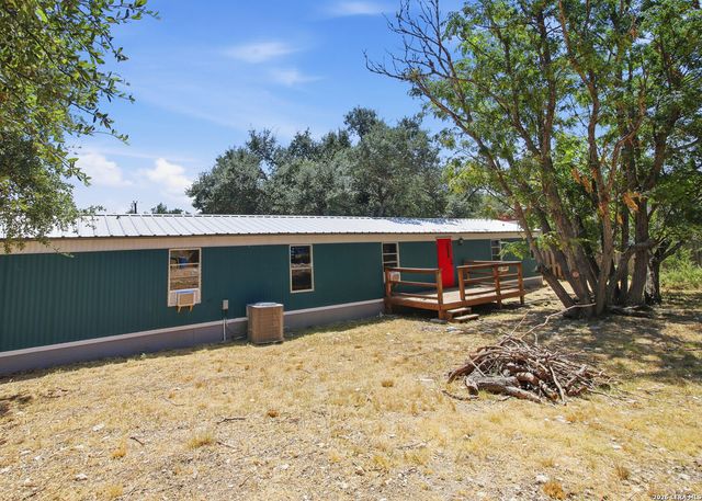 1250 ARCADIA DR, Canyon Lake, TX 78133