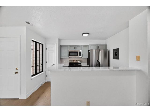 4831 White Rock Cir H, Boulder, CO 80301