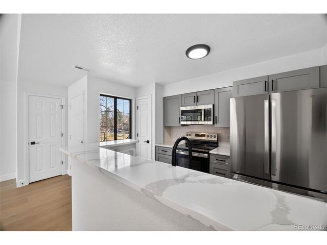 4831 White Rock Cir H, Boulder, CO 80301