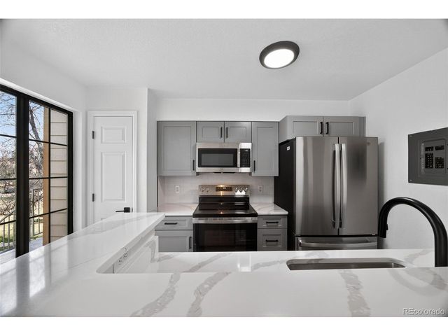 4831 White Rock Cir H, Boulder, CO 80301