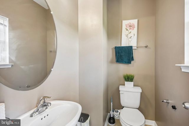 114 SUMMER LEA DR, Sicklerville, NJ 08081
